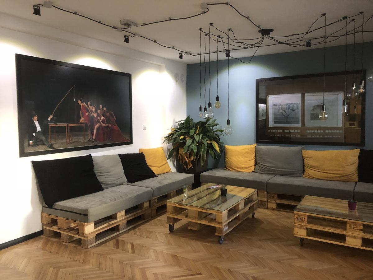 Nordic Hostel N-Box สโกเปีย ภายนอก รูปภาพ